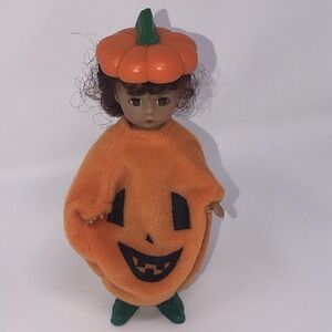 Doll 2003 Mcdonald's Happy Meal Toy Madame‎ Alexander Halloween Pumpkin Costume
